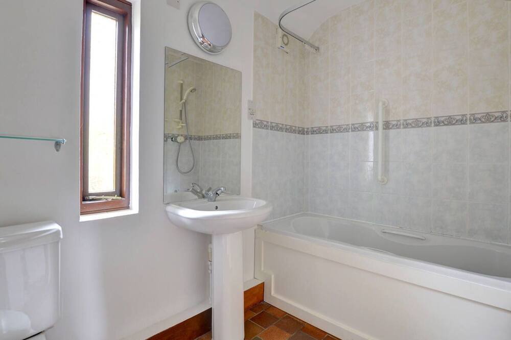 Photo of Bathroom in St Brides
