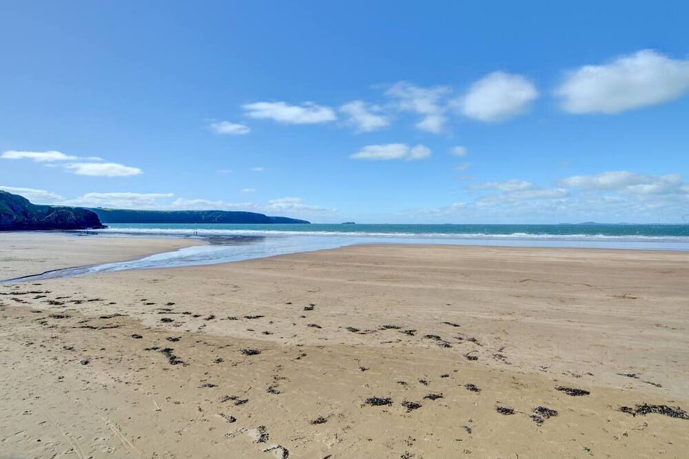 Photo of Others in St Brides