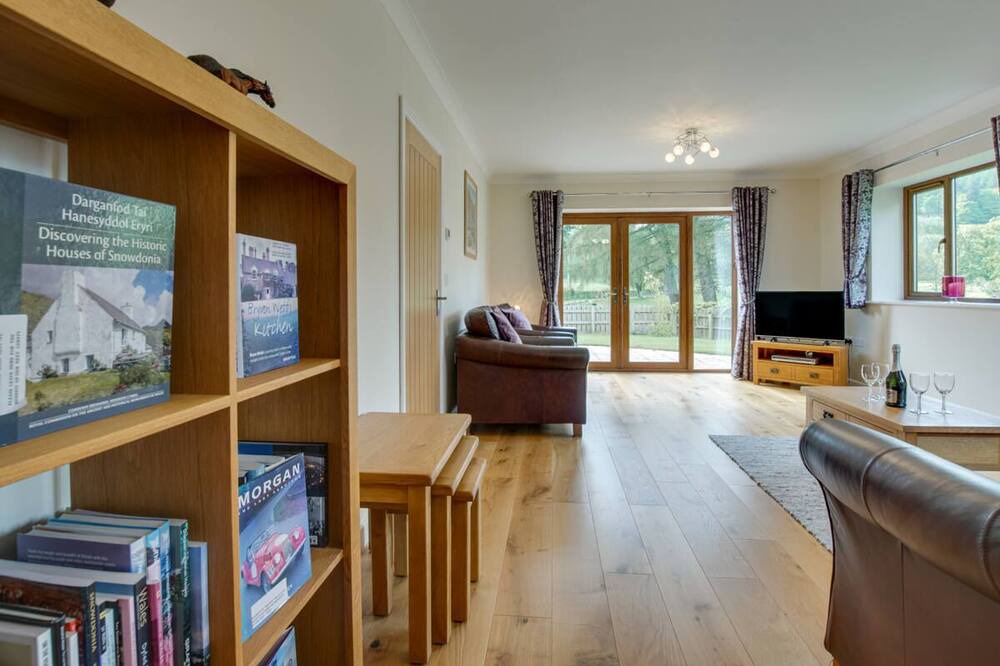 Photo of Others in Bala