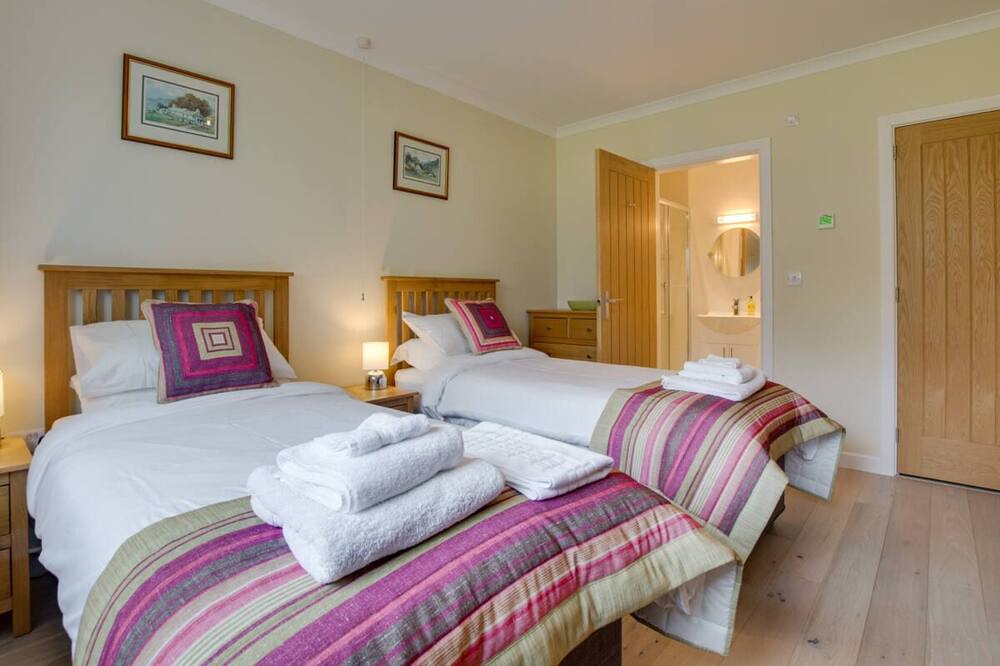 Photo of Bedroom in Bala