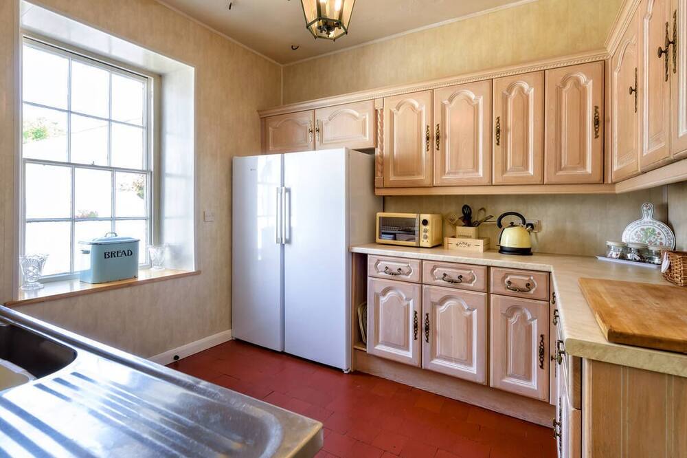 Photo of Kitchen in Rhyd-y-clafdy