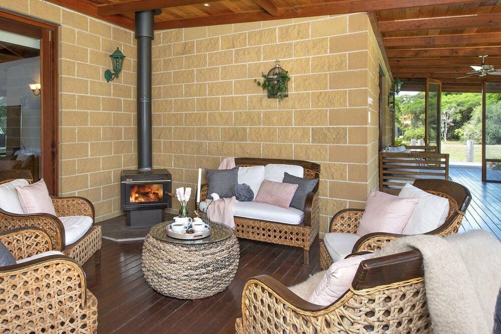 Photo of Livingroom in Worrigee