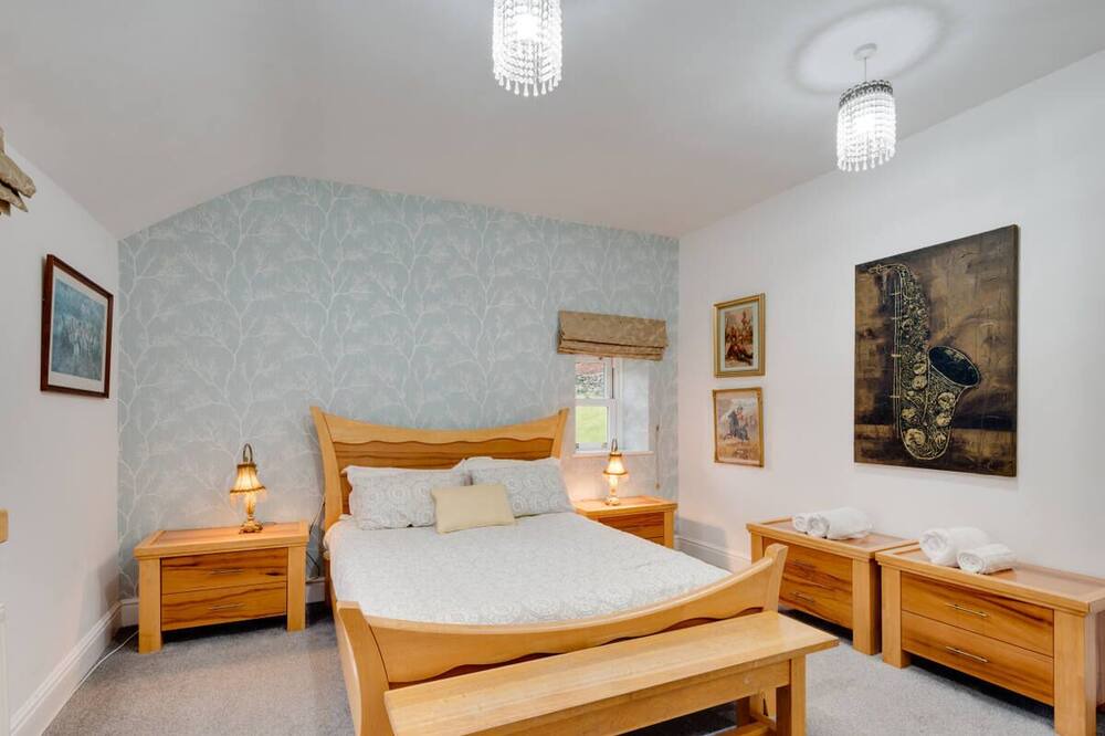 Photo of Bedroom in Capel Garmon