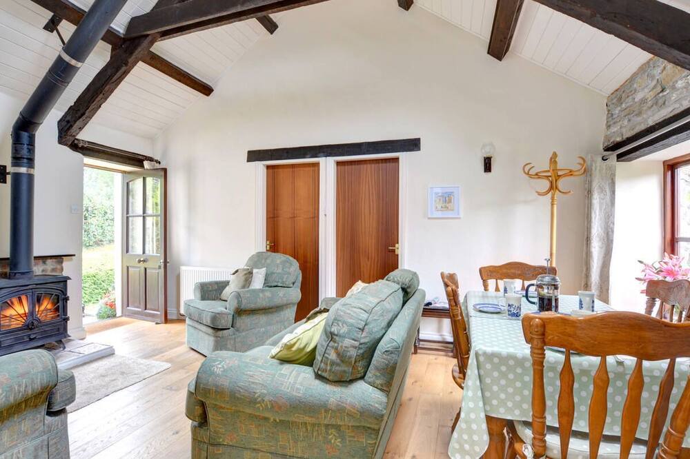 Photo of Bedroom in Llanerchymedd