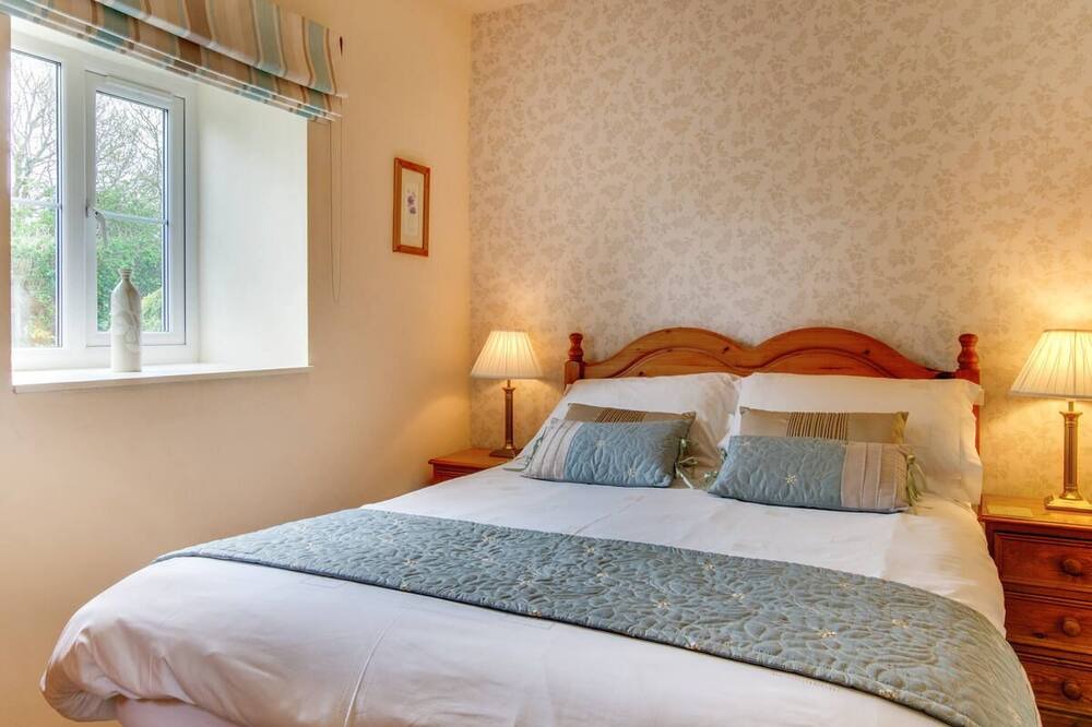 Photo of Bedroom in Llanerchymedd