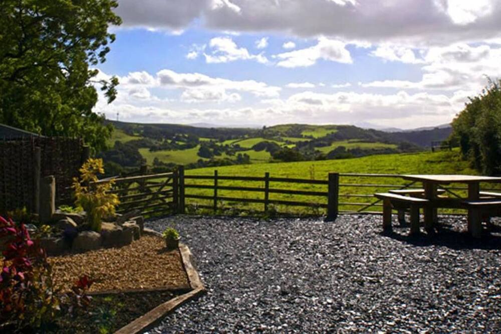 Photo of Outdoor in Derwen