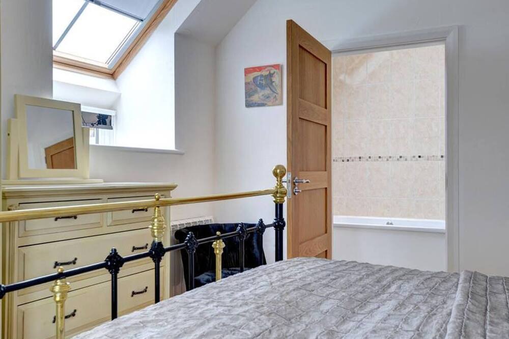 Photo of Bedroom in Derwen