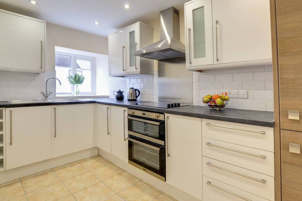 Photo of Kitchen in Derwenlas