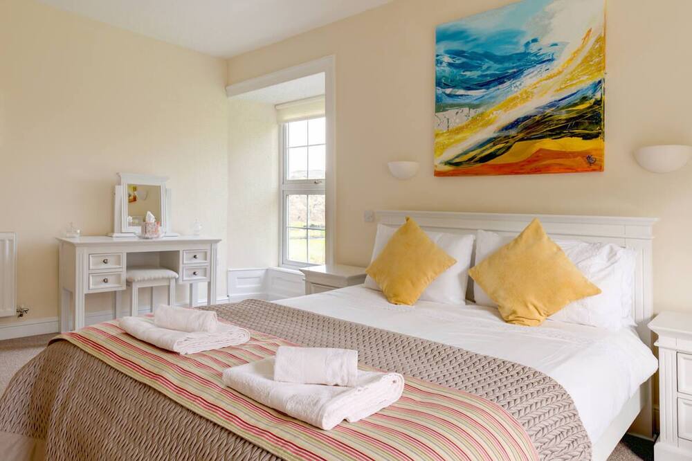 Photo of Bedroom in Derwenlas