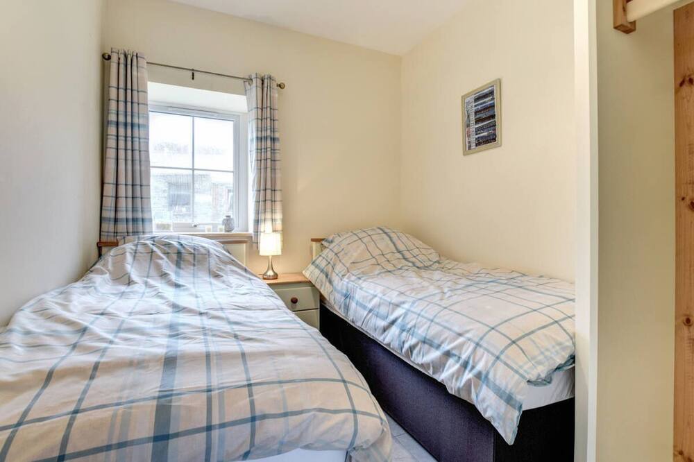 Photo of Bedroom in Llansantffraed