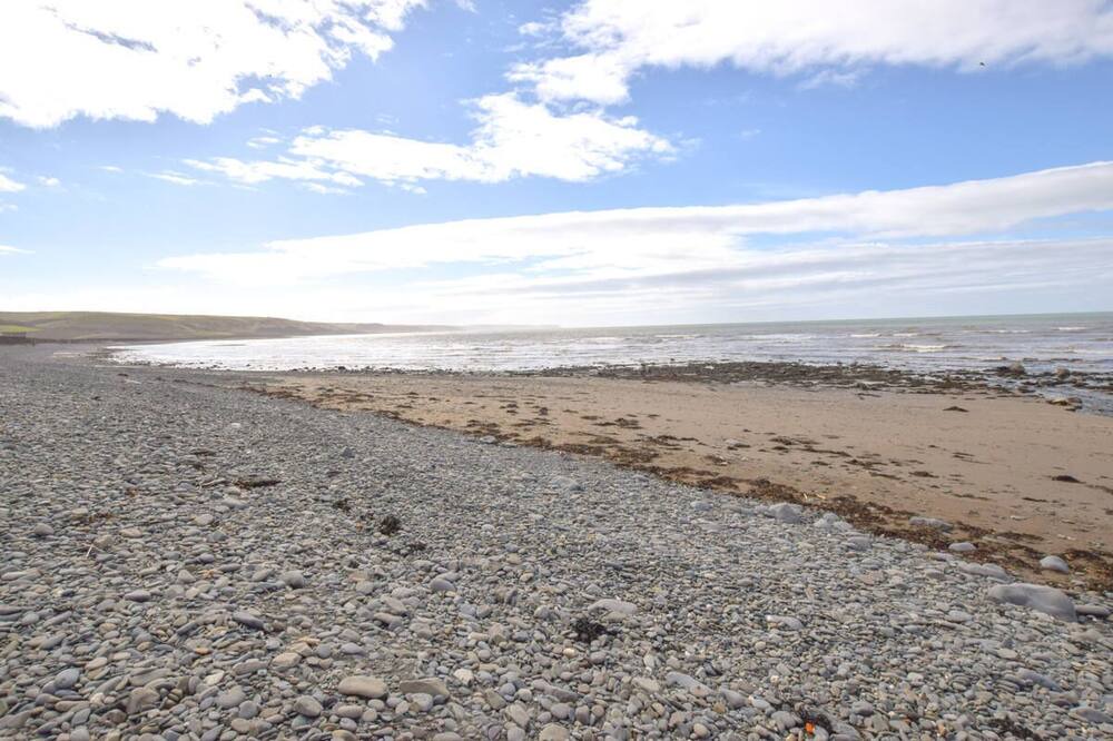 Photo of Others in Llansantffraed