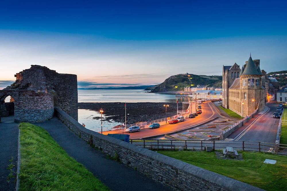 Photo of Outdoor in Llansantffraed