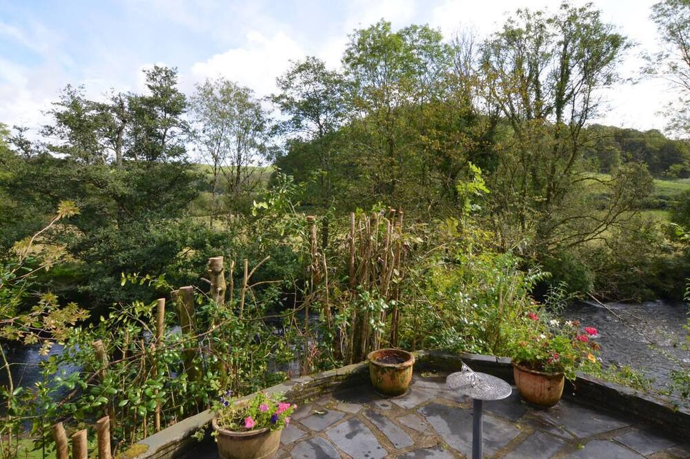 Photo of Patio Balcony in Machynlleth