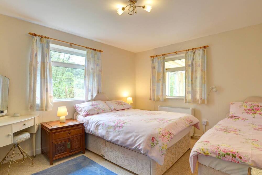 Photo of Bedroom in Machynlleth