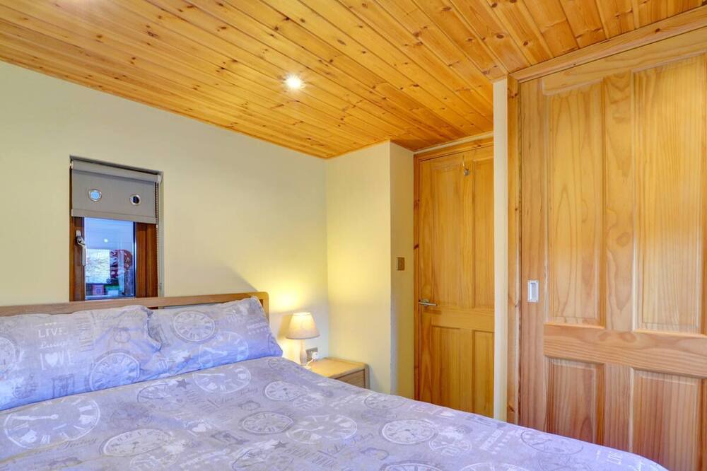 Photo of Bedroom in Penybont