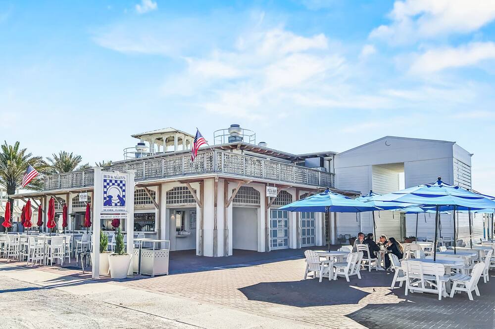 Photo of Others in Seaside
