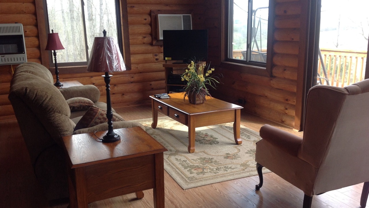 Photo of Livingroom in Amity