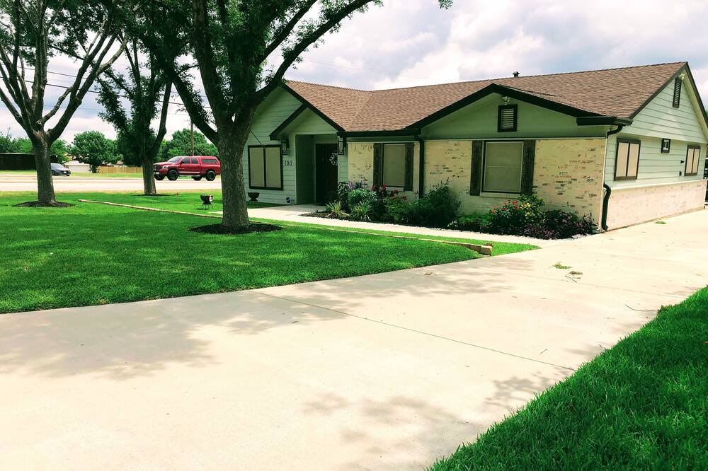 Photo of Outdoor in DeSoto