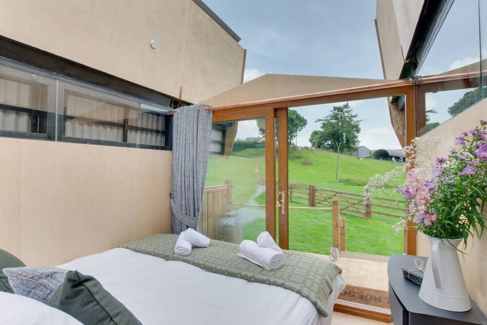 Photo of Bedroom in Felinfach