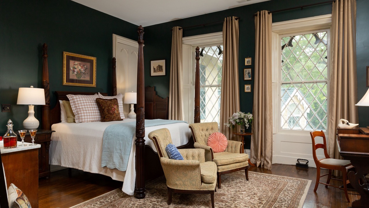 Photo of Bedroom in St. Matthews