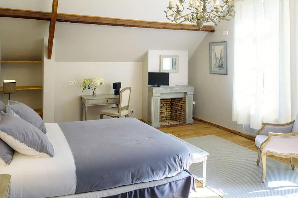 Photo of Bedroom in Aigneville