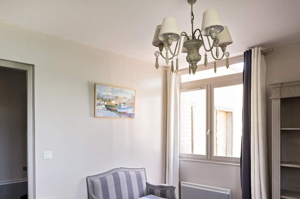 Photo of Livingroom in Aigneville