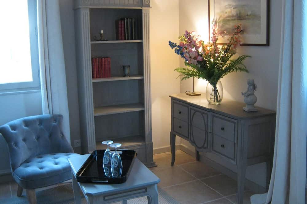 Photo of Livingroom in Aigneville