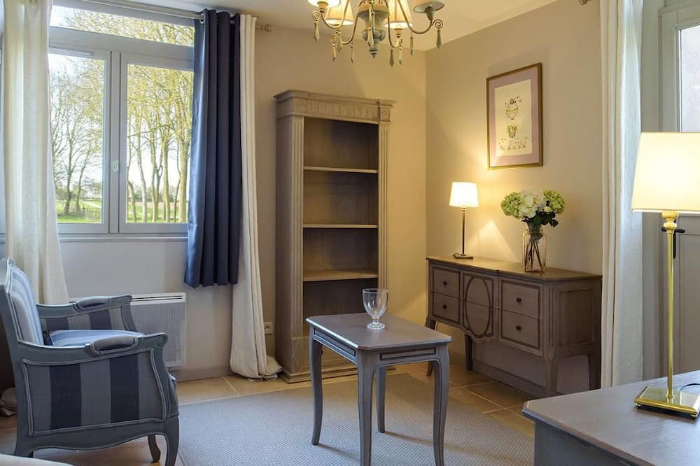 Photo of Bedroom in Aigneville