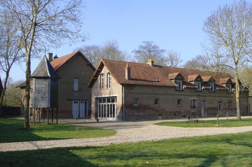 Photo of Outdoor in Aigneville