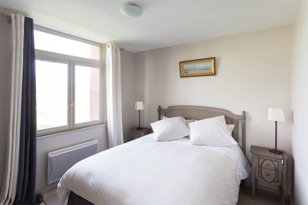 Photo of Bedroom in Aigneville