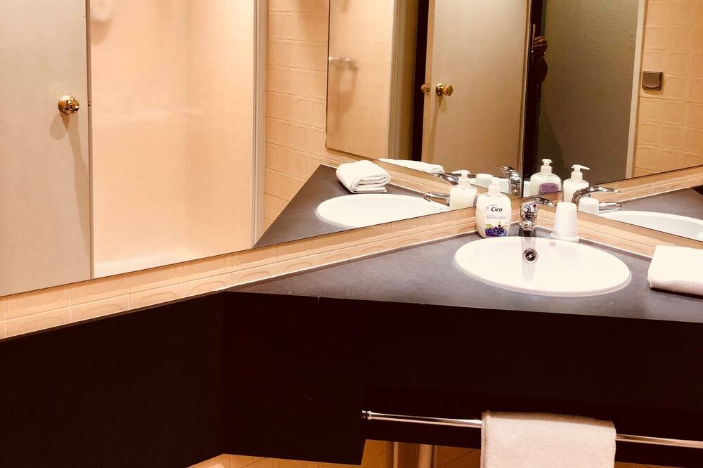 Photo of Bathroom in Firminy