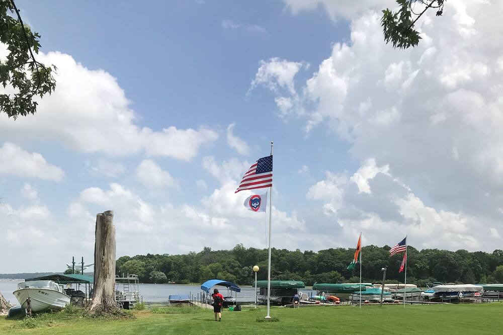 Photo of Others in Delavan Lake