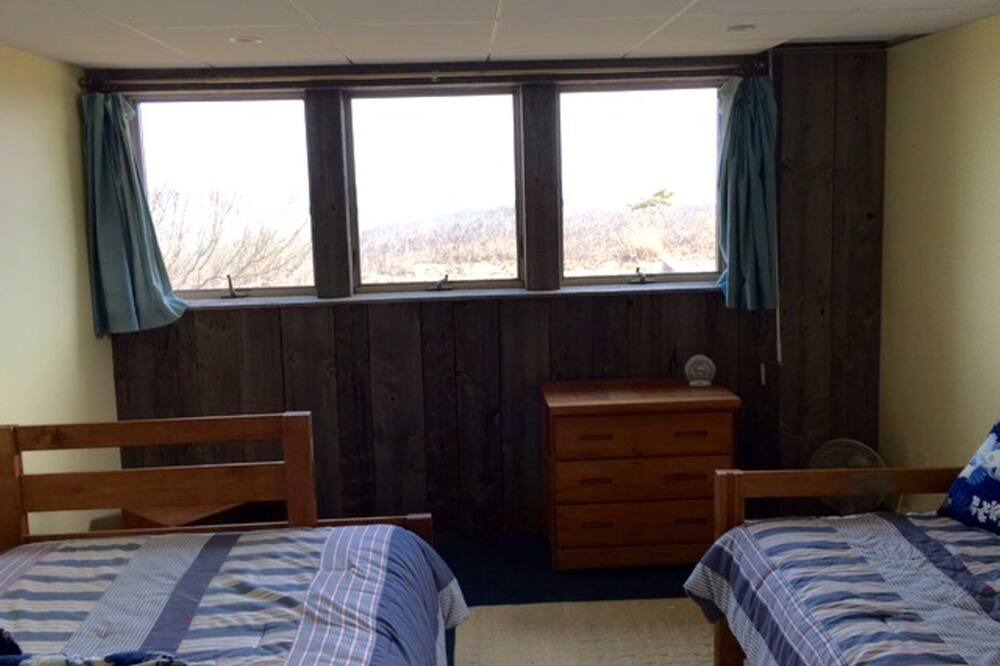 Photo of Bedroom in South Wellfleet