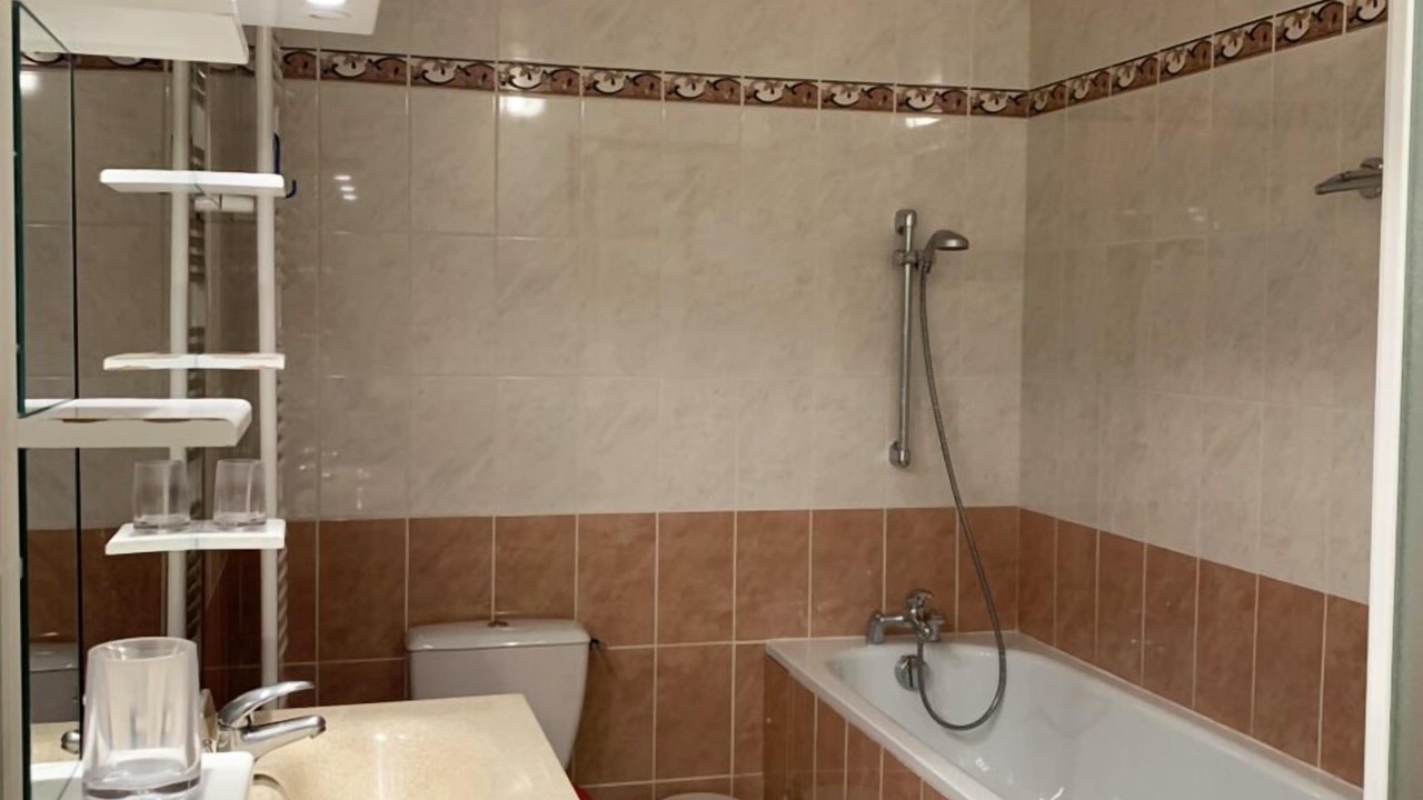 Photo of Bathroom in Saonnet