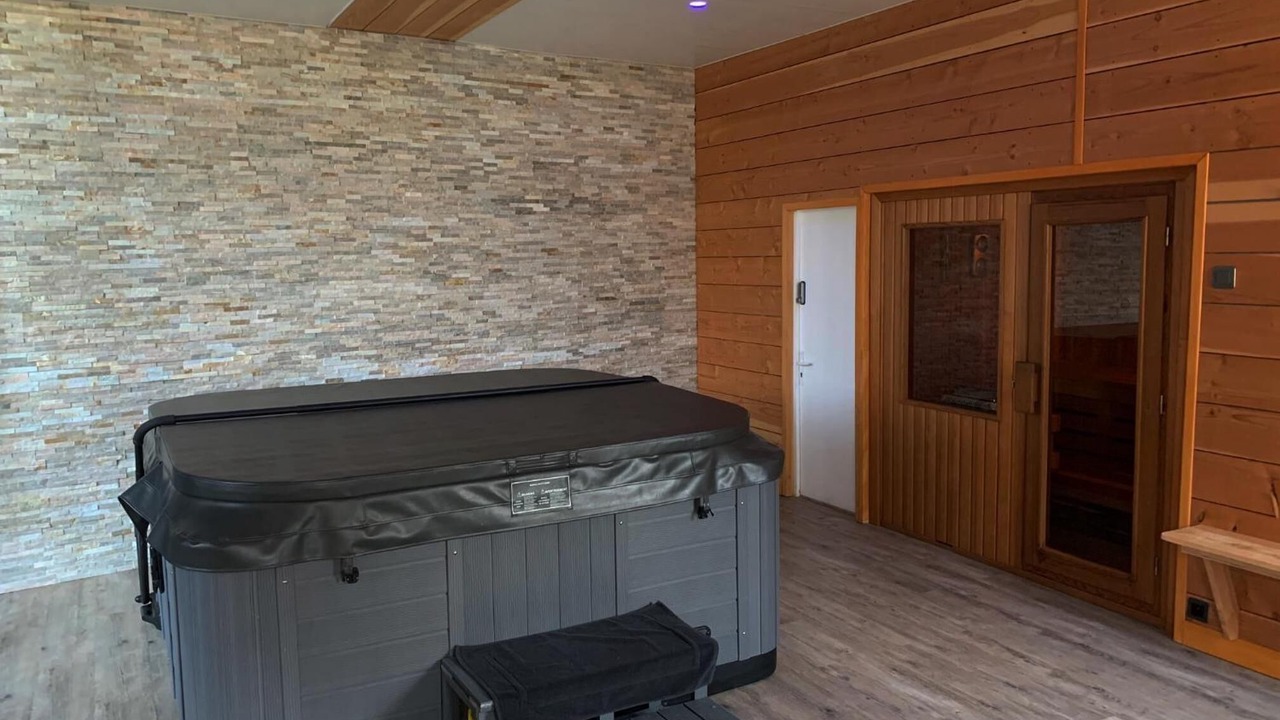 Photo of Others in Saonnet