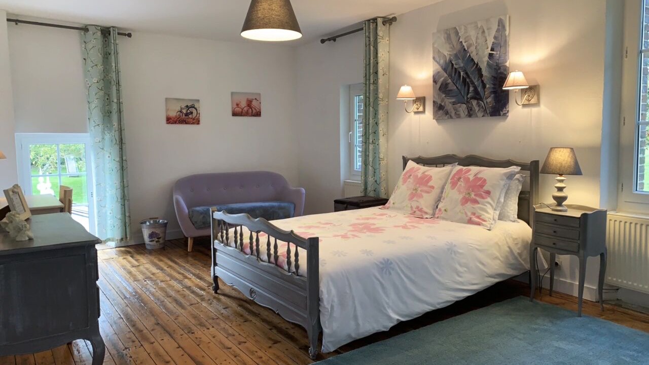 Photo of Bedroom in Saonnet