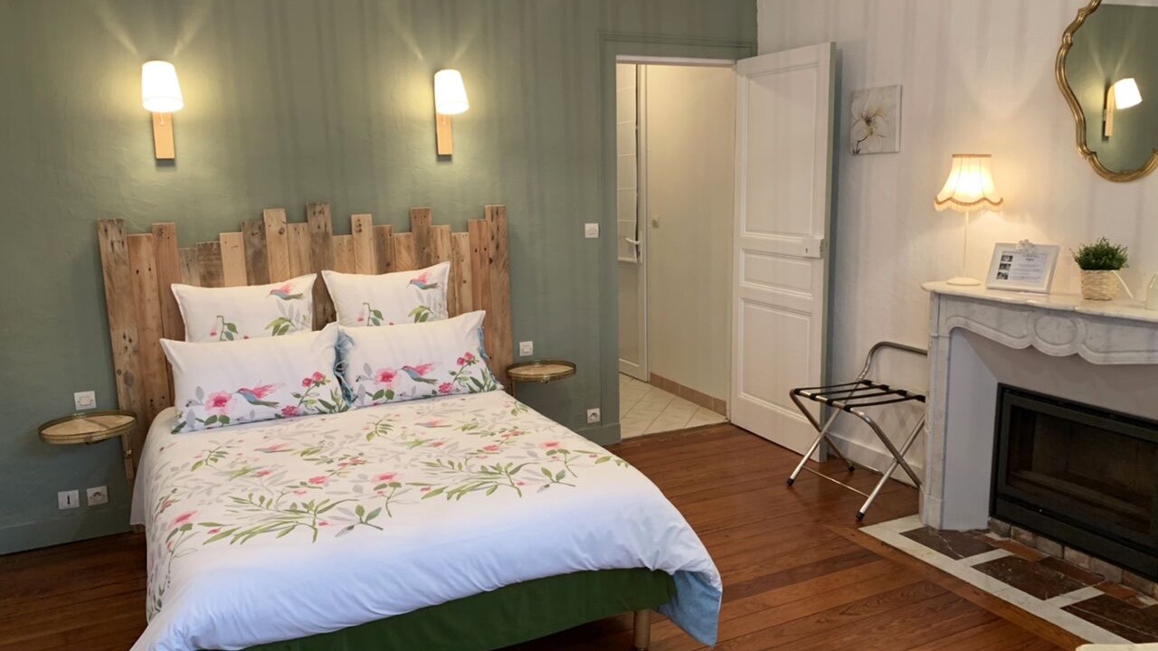 Photo of Bedroom in Saonnet