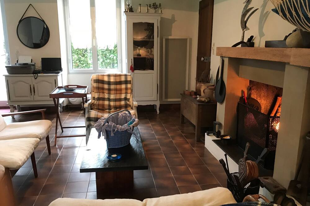 Photo of Others in Saint-Omer-de-Blain