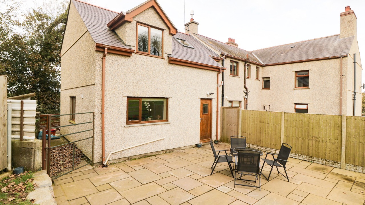 Photo of Others in Llanerchymedd