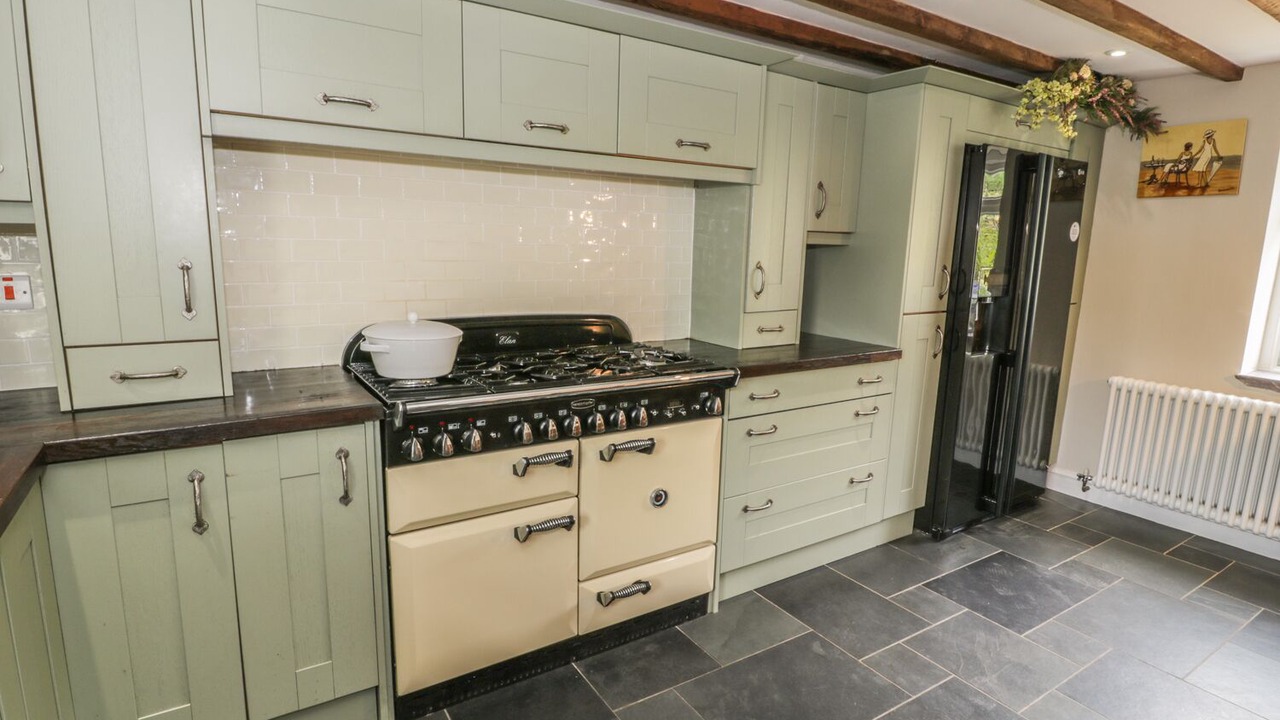 Photo of Others in Groeslon