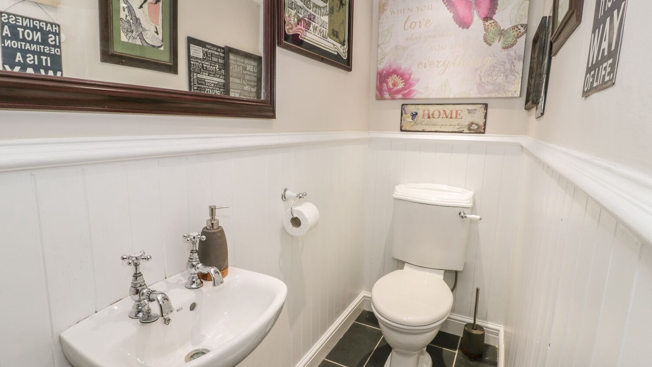 Photo of Others in Groeslon