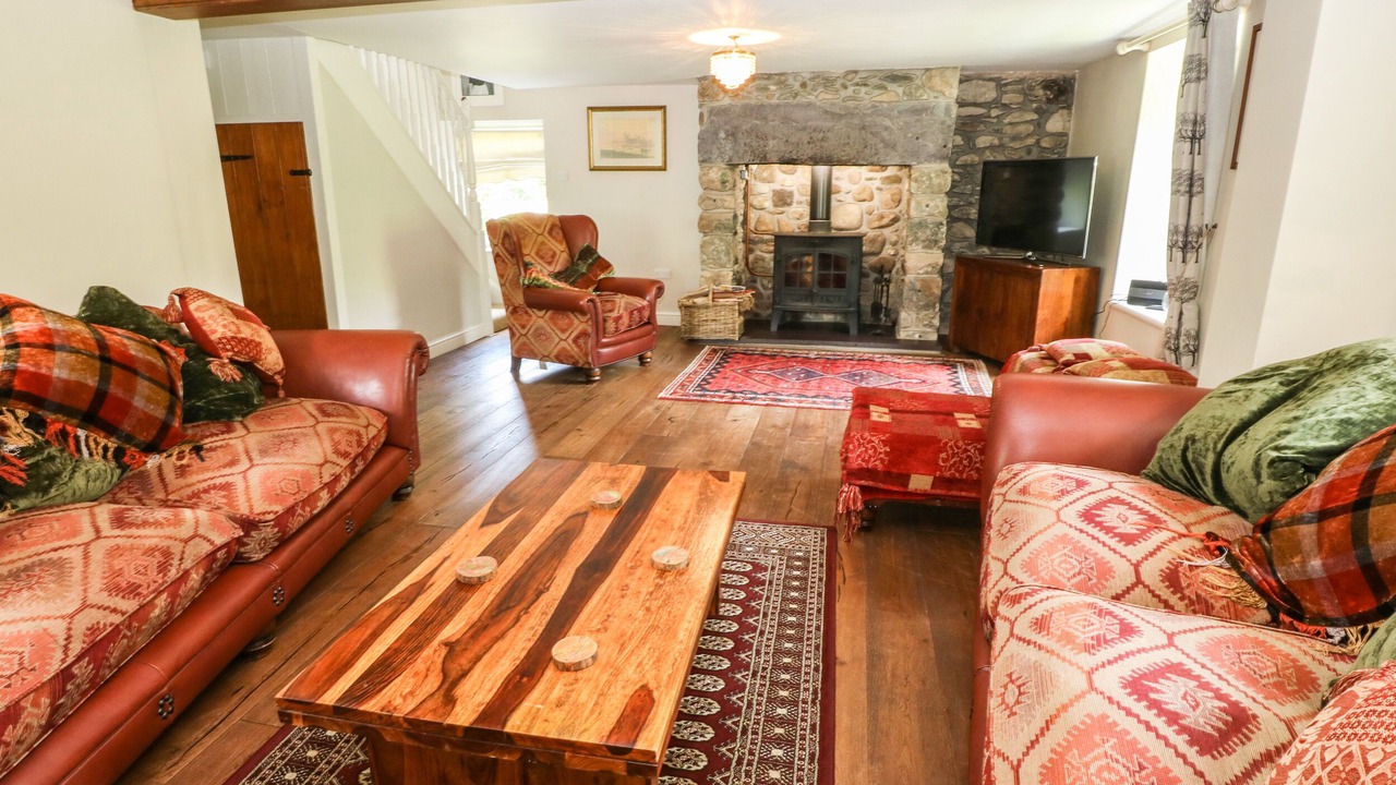 Photo of Others in Groeslon