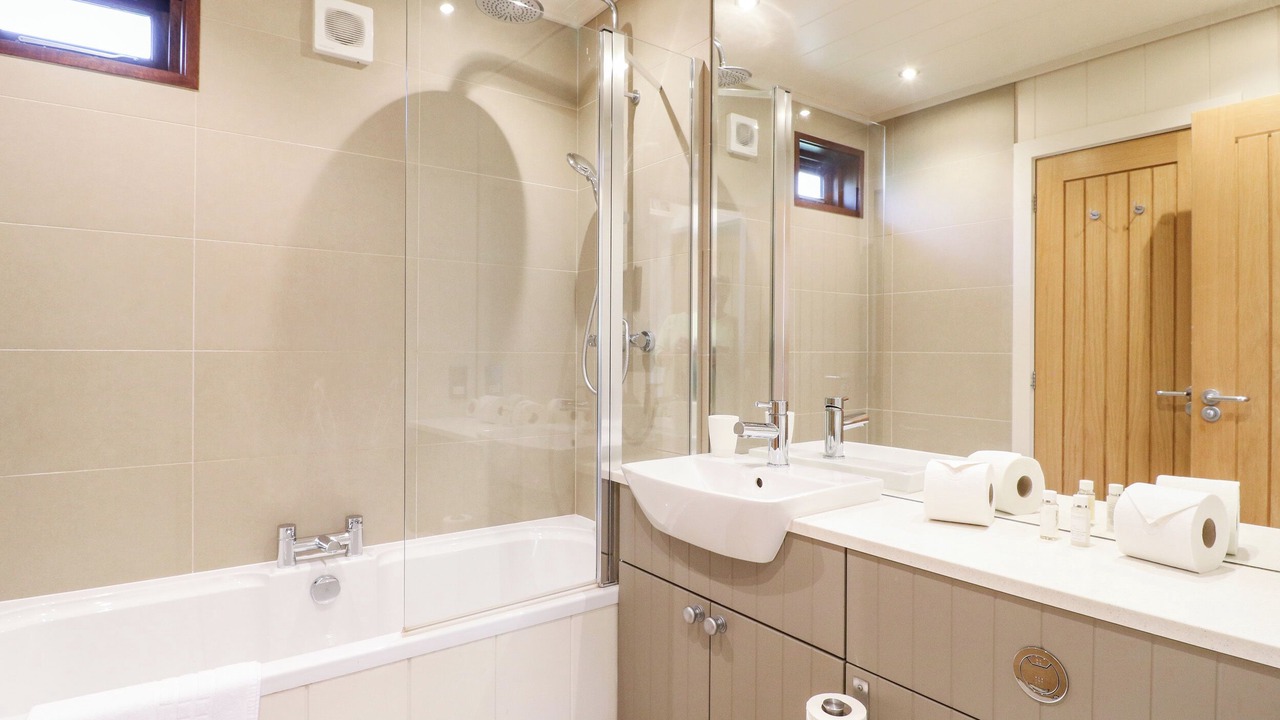 Photo of Bathroom in Barnsdale