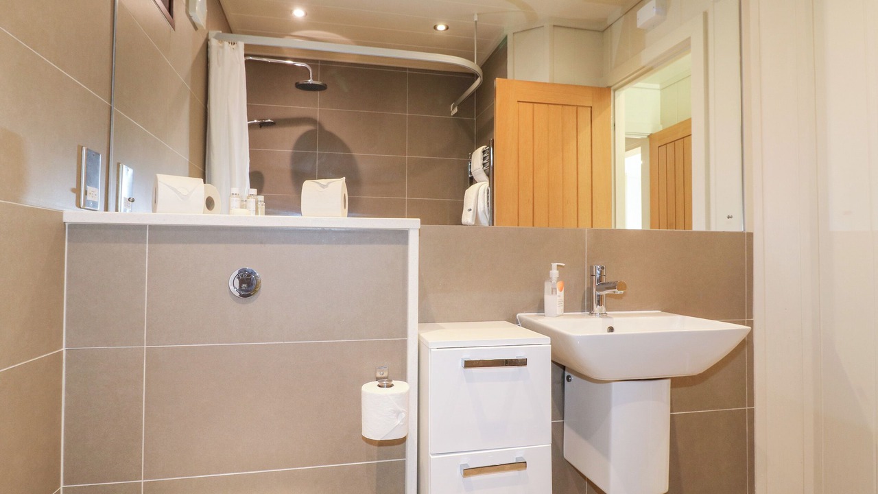 Photo of Bathroom in Barnsdale