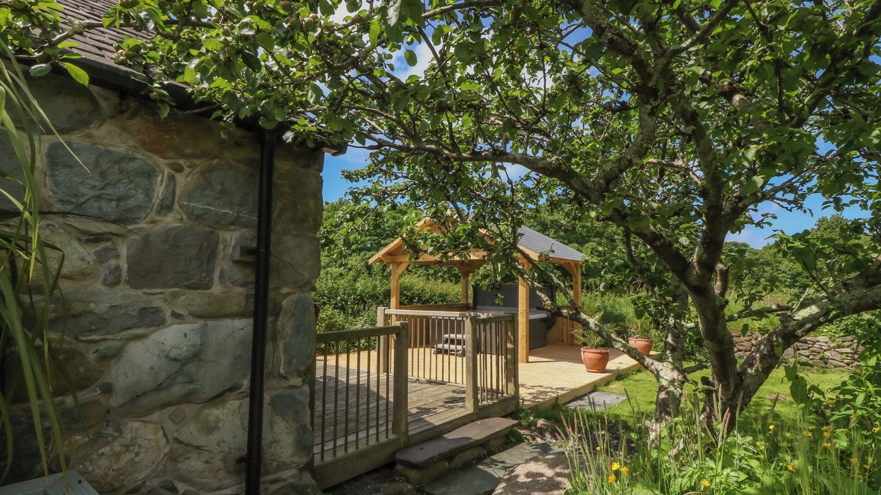 Photo of Others in Llandwrog