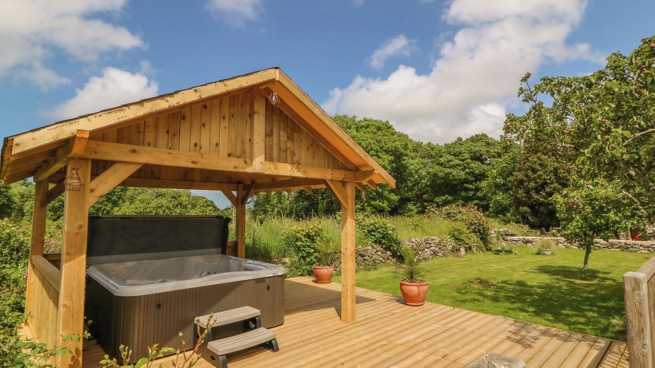 Photo of Others in Llandwrog