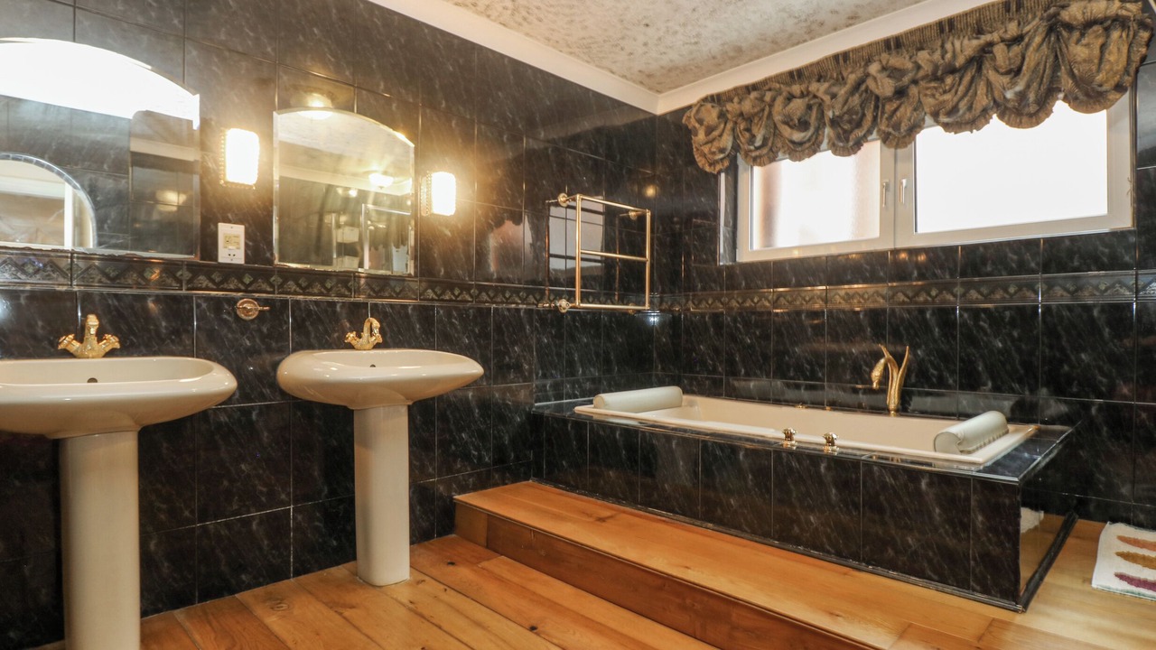 Photo of Bathroom in Dartmouth