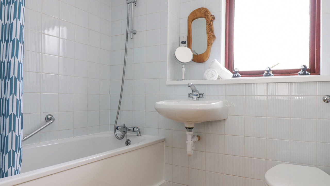 Photo of Bathroom in Mylor Churchtown