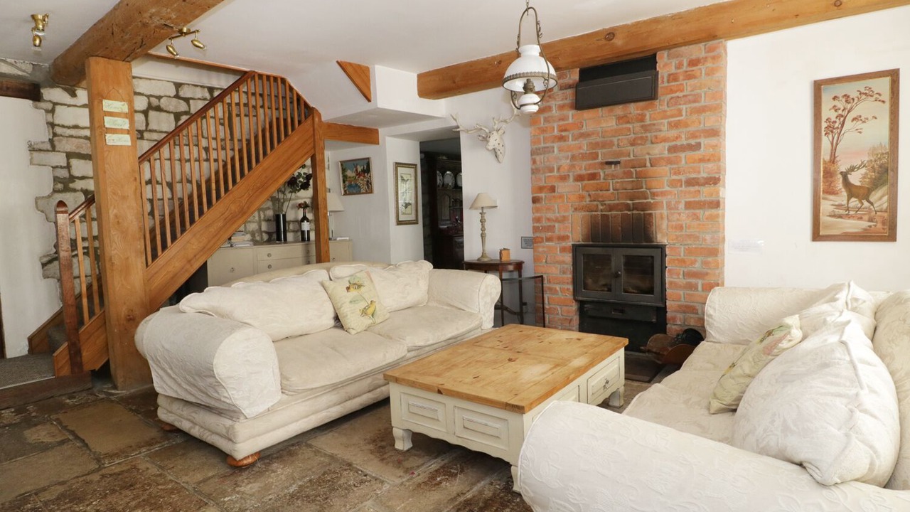 Photo of Others in Maiden Newton