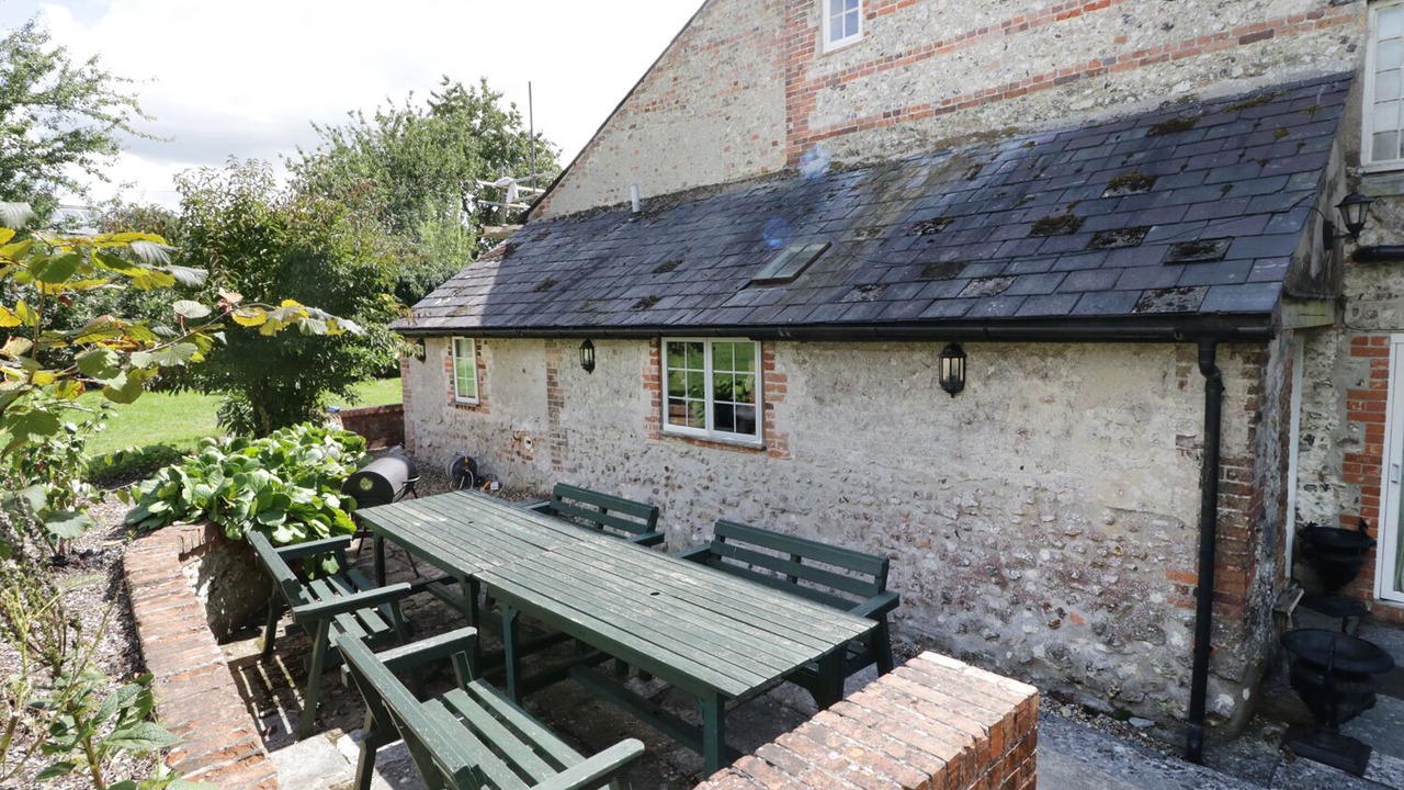 Photo of Others in Maiden Newton